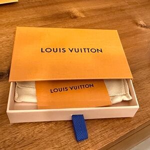 Louis Vuitton Orange Box and dust bag new